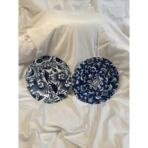 WILLIAMS SONOMA Set Of 2 Appetizer Salad Plates Blue White 8" Floral Leaves